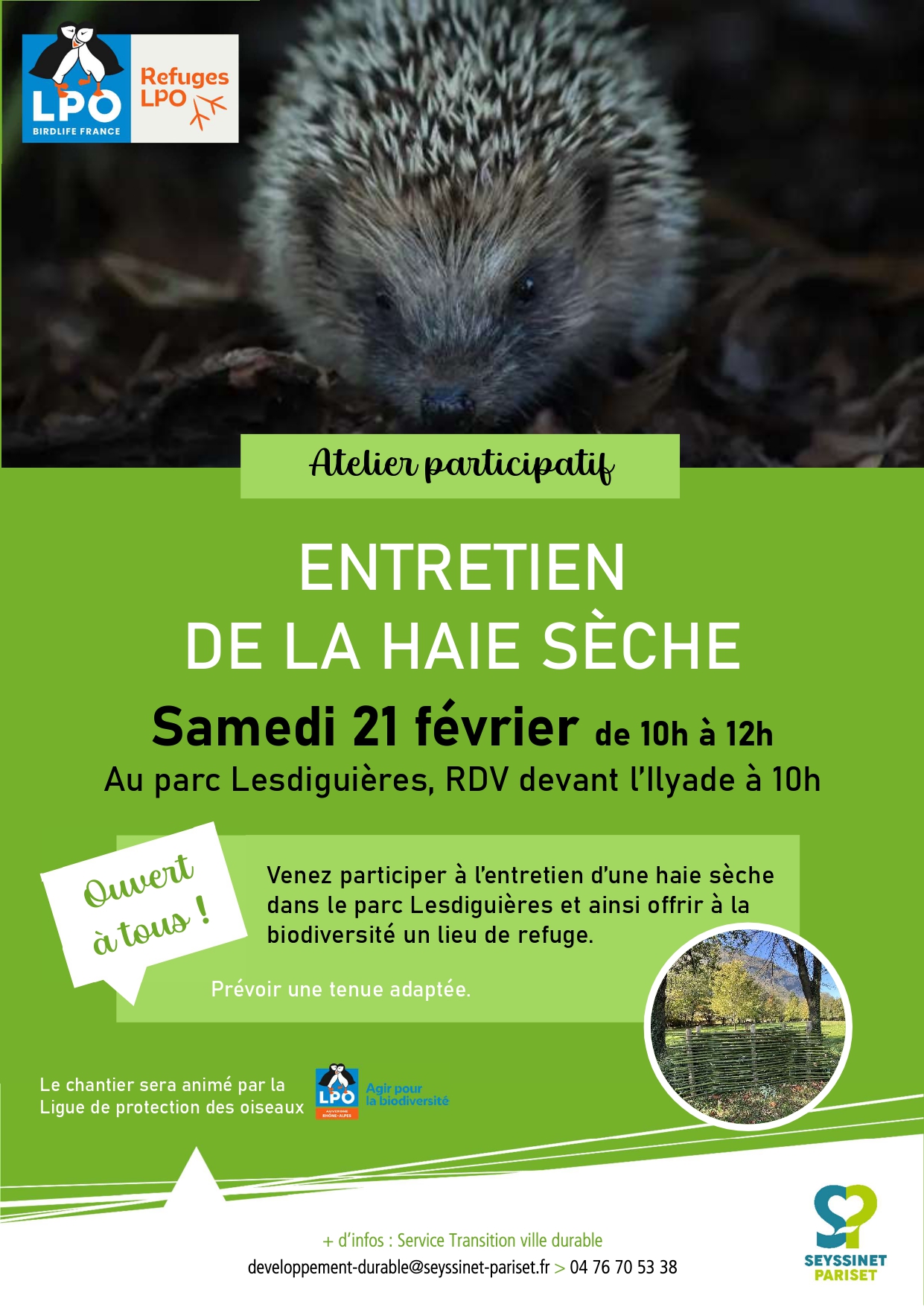 Photo du maire Guillaume Lissy échangeant avec un habitant lors de l'événement Rencontres de Quartiers.